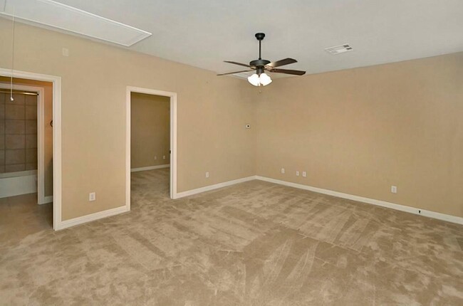 Building Photo - 25102 Andris Ln