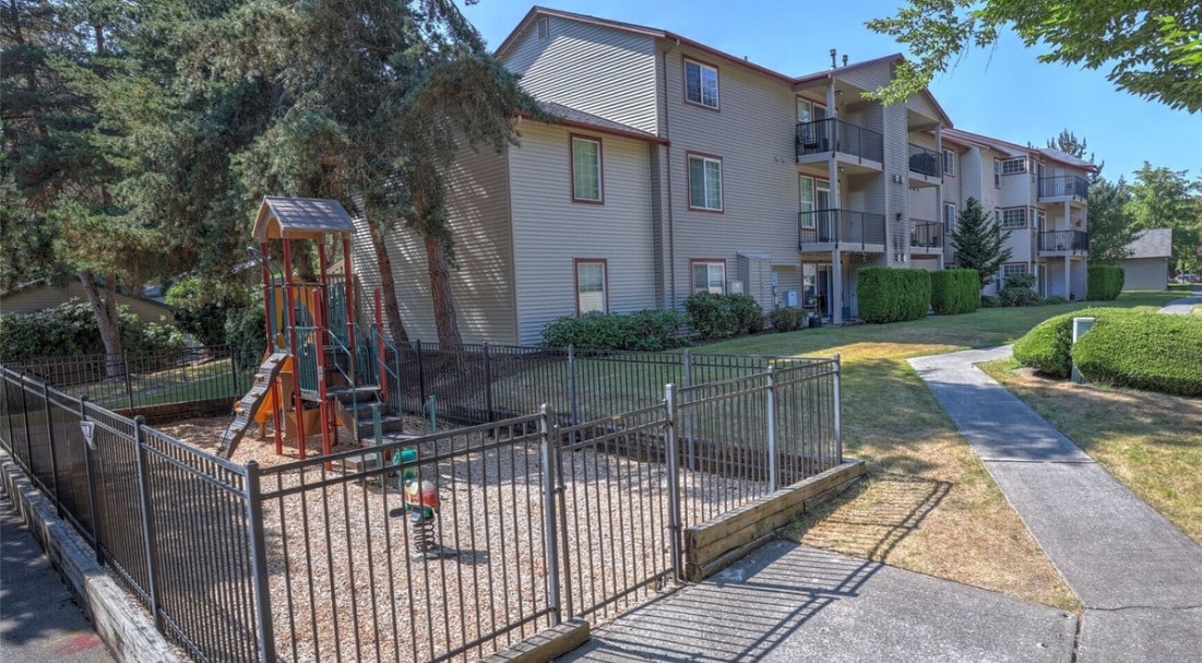 Play area next to condo - 25025 SE Klahanie Blvd