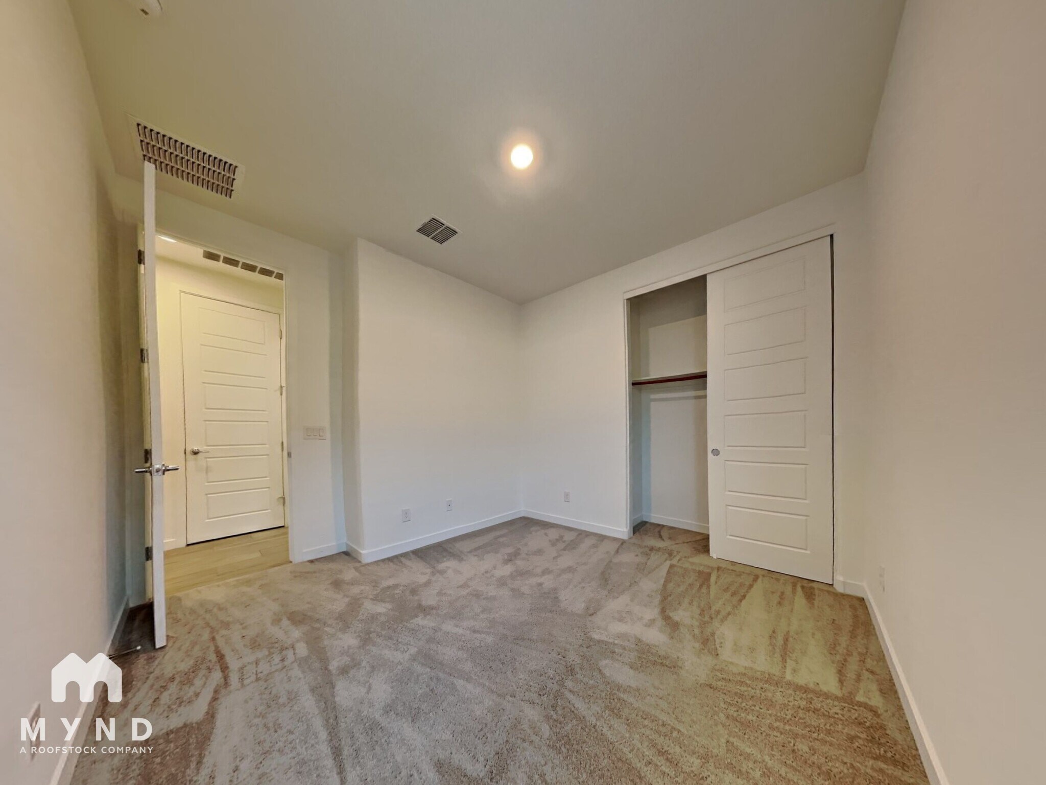 Building Photo - 19353 W Elm St