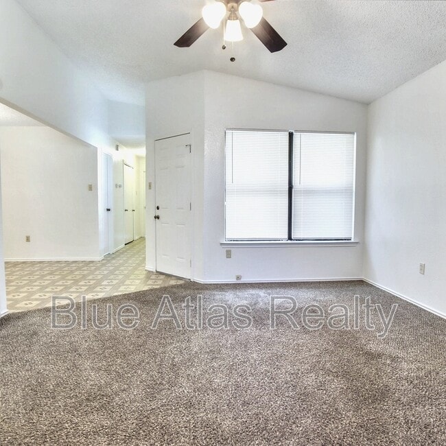 Building Photo - 2749 Countryside Ln