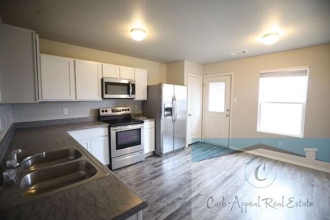 Building Photo - Beautiful 3 bed / 2 bath home - Nettleton!!