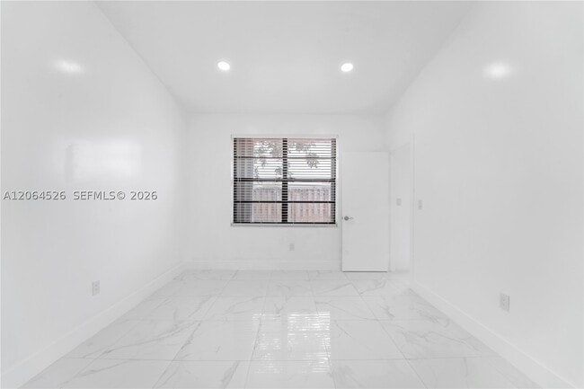 Building Photo - 6742 NW 188th Terrace