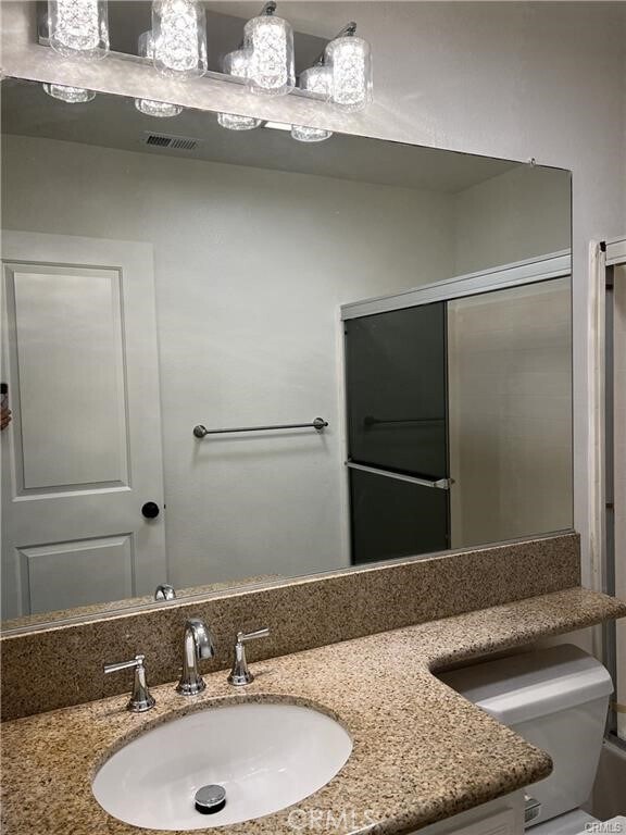 Building Photo - 2800 Plaza del Amo