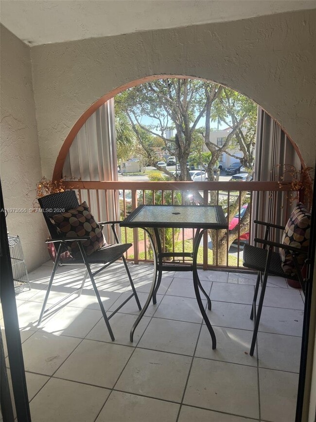 Building Photo - 10229 NW 9th St Cir