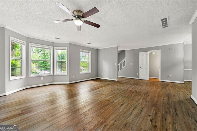 Building Photo - 1250 Mountain Springs Dr