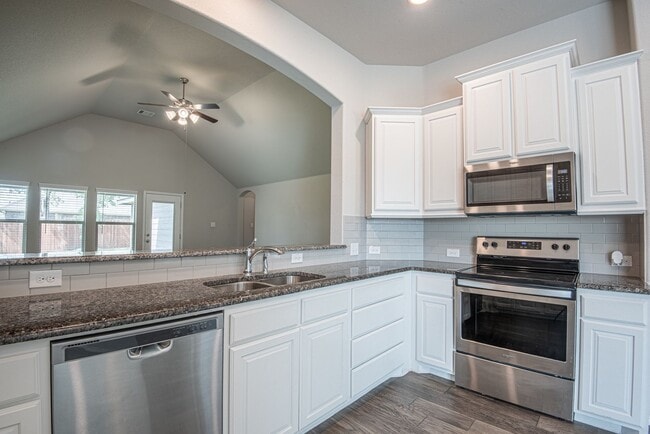 Building Photo - COMING SOON!  Beautiful Brick Home in The ...