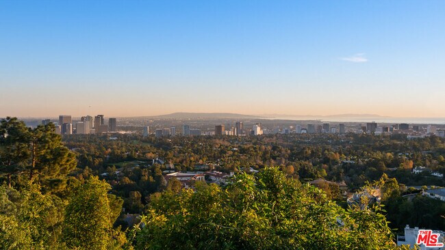 Building Photo - 10134 Angelo View Dr