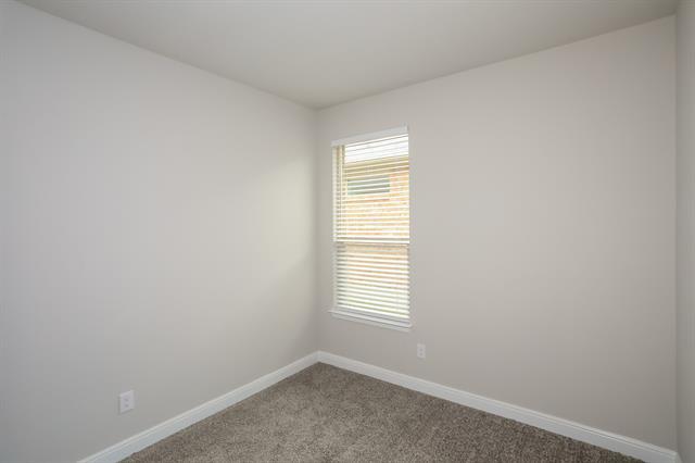 Building Photo - 808 Wilmott Ter