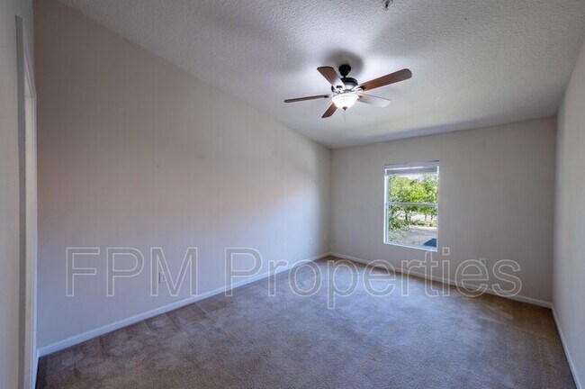 Building Photo - 9505 Armelle Way