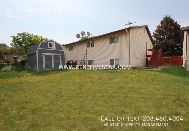 Building Photo - 60 Fairway Dr