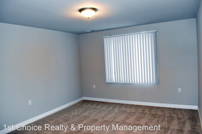 Building Photo - 56322 Long Island Dr