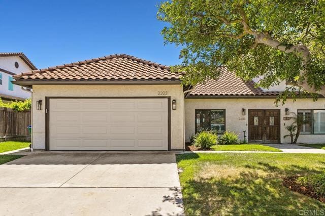 Primary Photo - 2203 Levante St