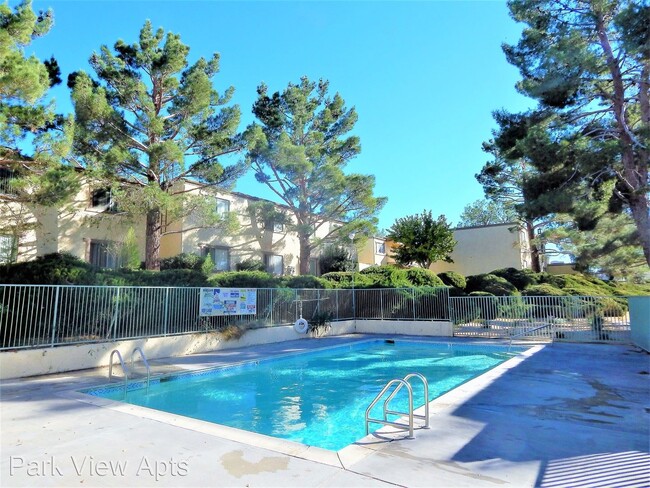 Building Photo - 16350 Pebble Beach Dr