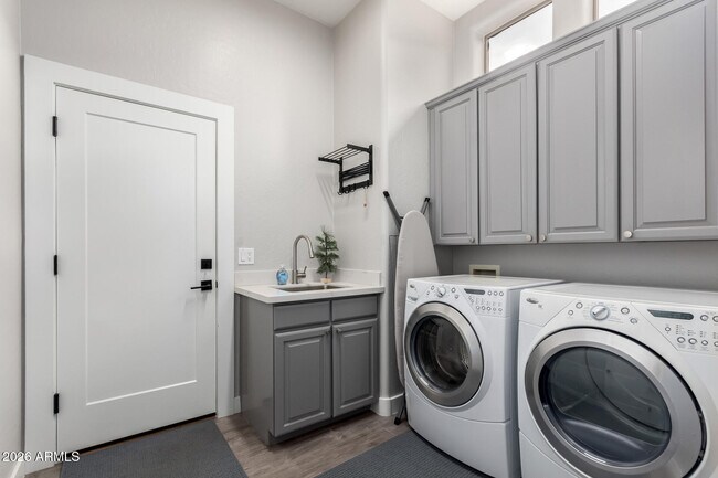 Building Photo - 19838 N 84th St