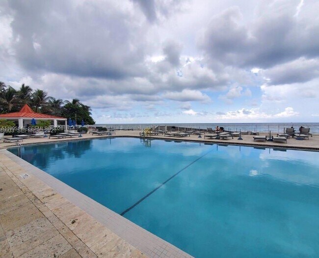 Building Photo - 19201 Collins Ave