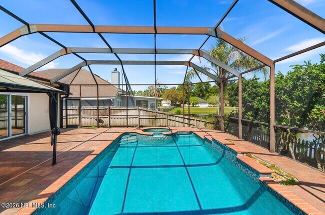 Building Photo - 2471 Coachman Lakes Dr