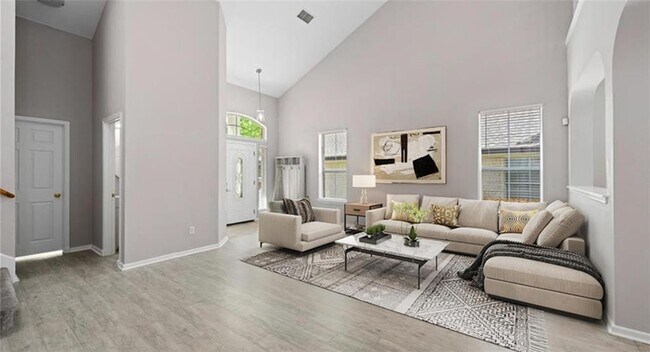 Building Photo - 10229 Beard Ave