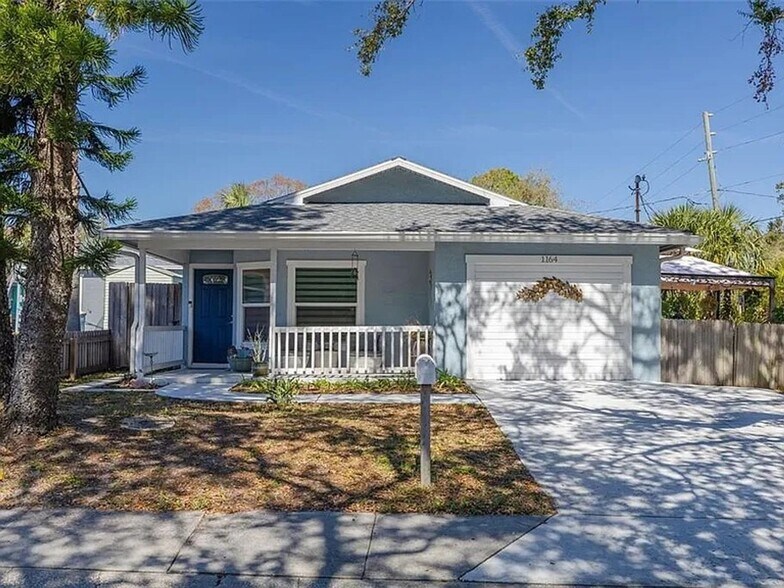Building Photo - 1164 Engman St