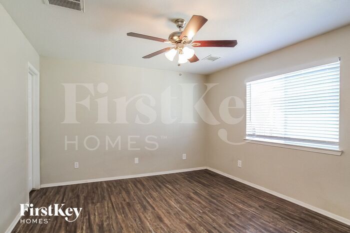 Building Photo - 20703 Patriot Park Ln