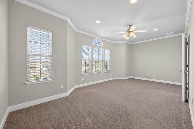 Building Photo - 4208 Old Spanish Trl