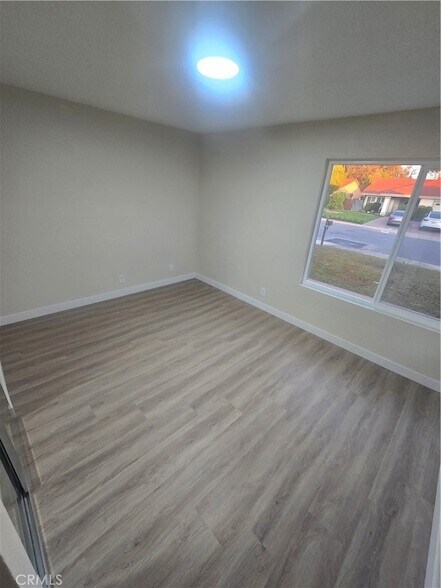 Building Photo - 19637 Vista Hermosa Dr