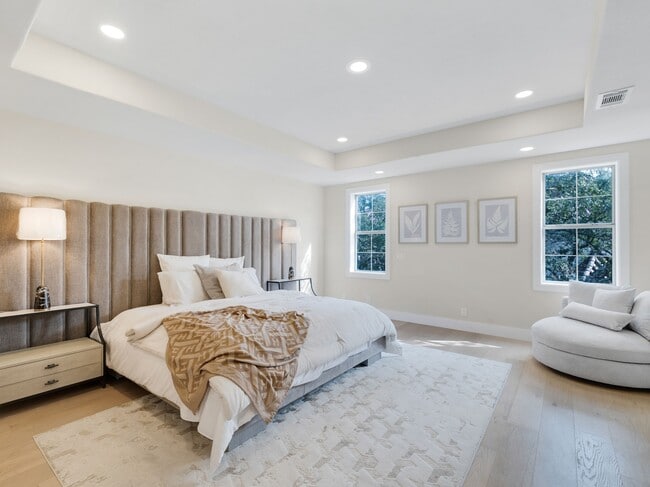 Building Photo - 5 Kings Heath