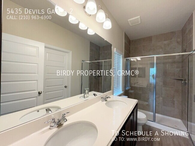 Building Photo - 5435 Devils Gate