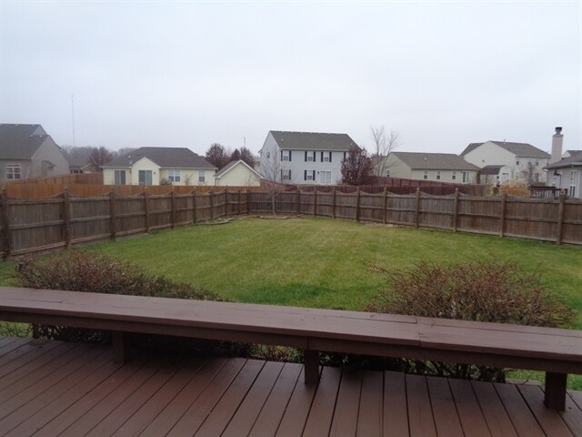 Building Photo - 970 Foxtail Dr