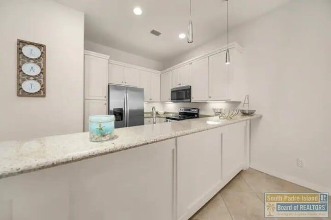 Building Photo - 2700 Gulf Blvd