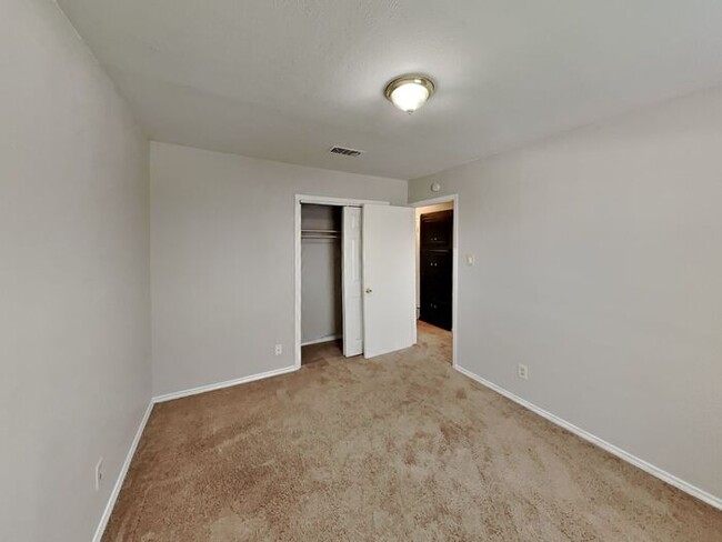 Building Photo - No Application Fees* $500 off w/move in by...