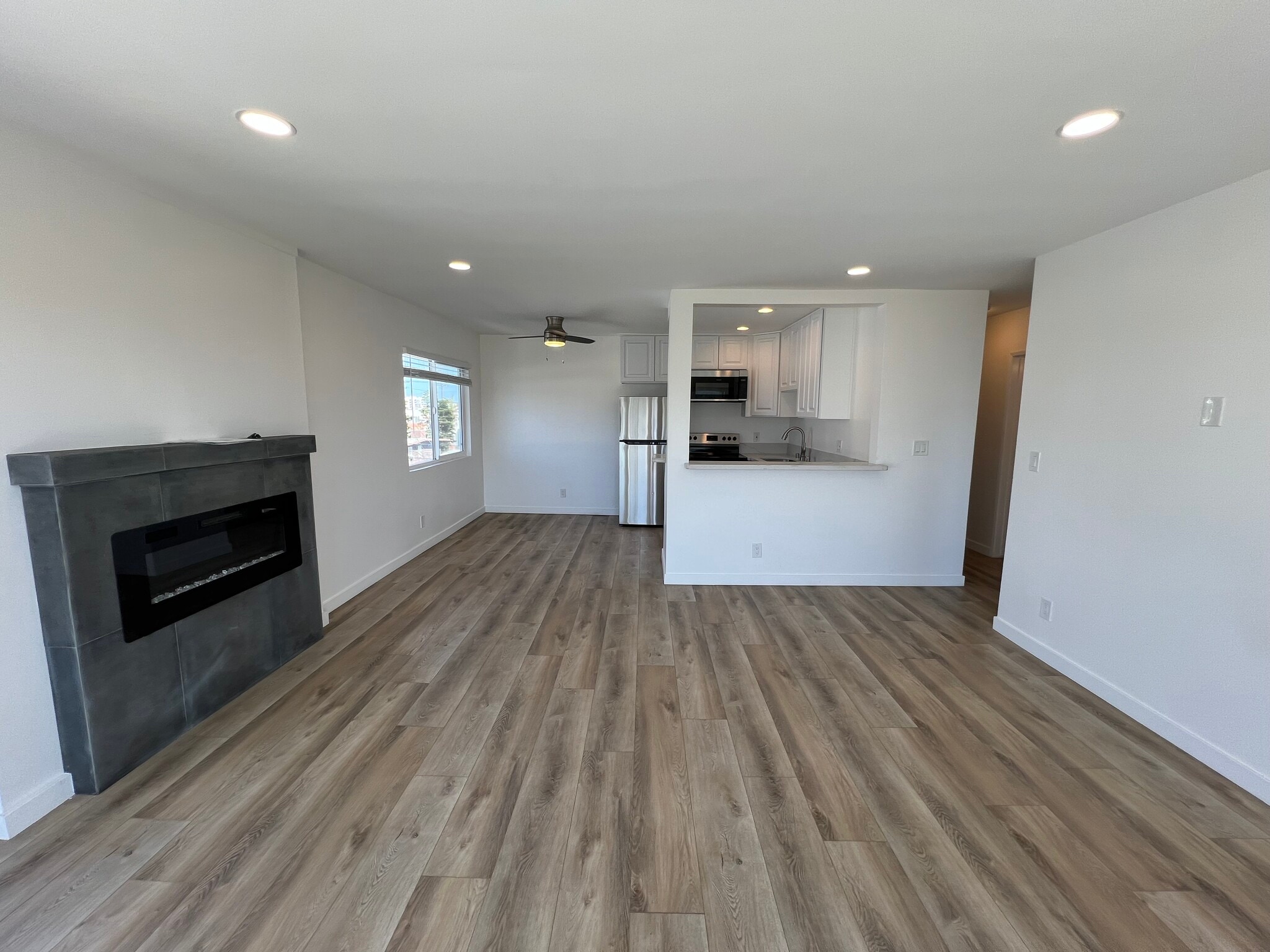 Building Photo - 20 29th Ave