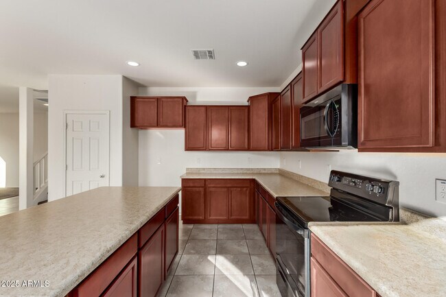 Building Photo - 11603 W Calavar Rd