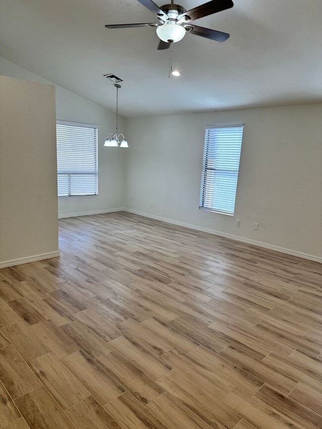 Building Photo - 3948 E White Aster St