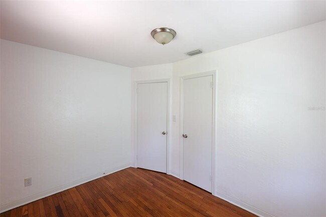 Building Photo - 5314 21st Ave. S