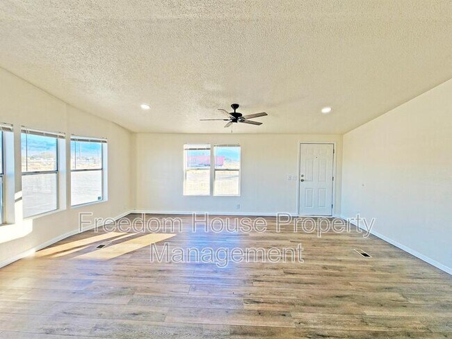 Building Photo - 1281 West St