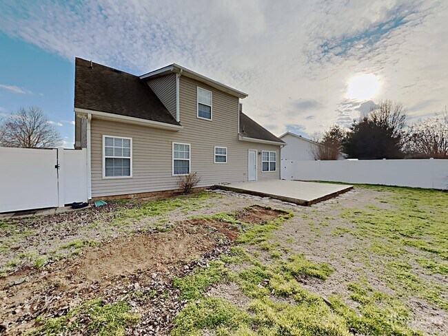 Building Photo - 1218 Melvin Dr