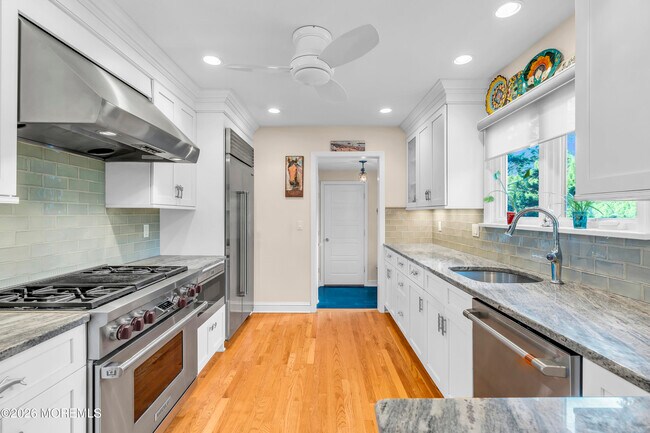 Building Photo - 67 N Farragut Ave