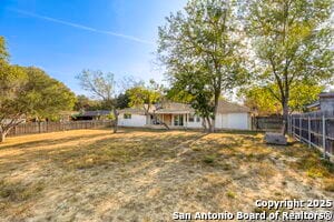 Building Photo - 112 Suncliff Dr