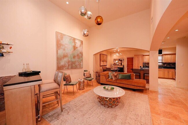 Building Photo - 510 Shiloh Dr