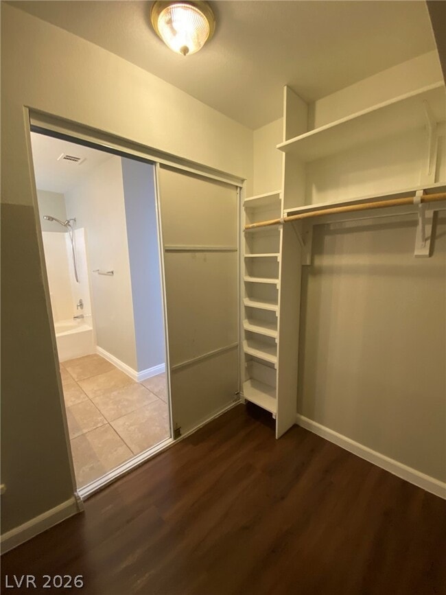 Building Photo - 4028 Abrams Ave