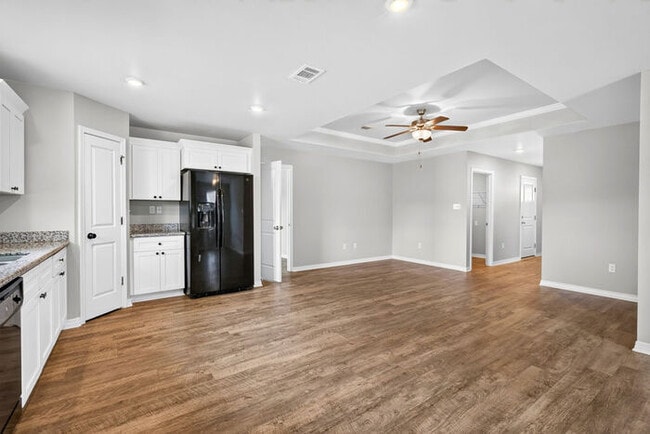 Building Photo - 13260 Willow Oak Cir