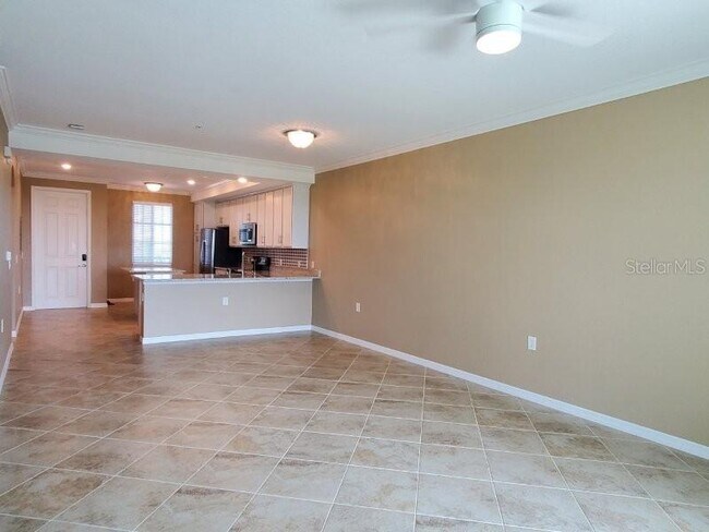 Building Photo - 14071 Heritage Landing Blvd