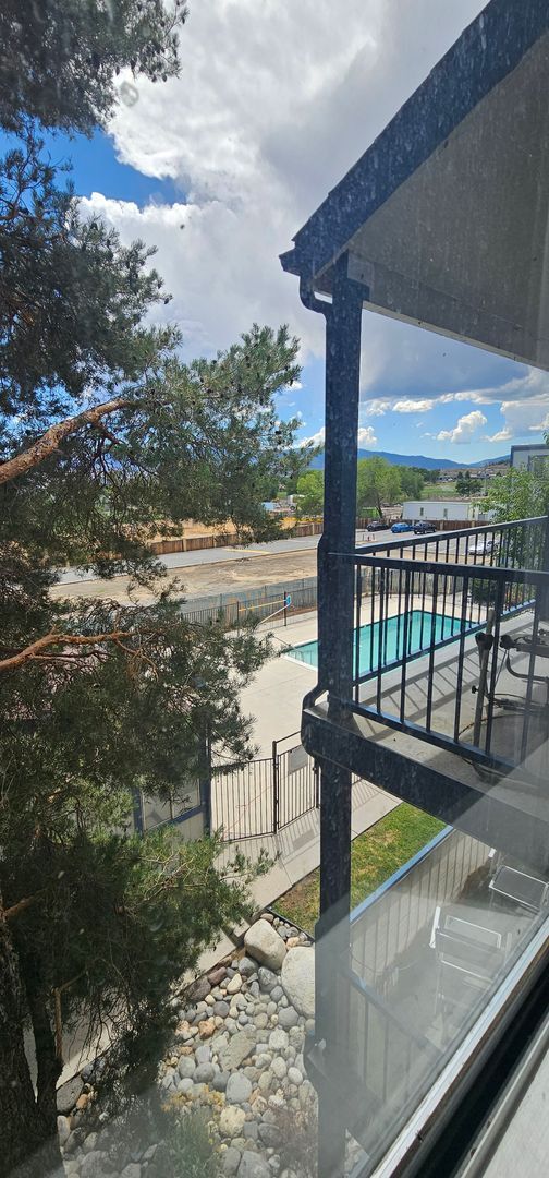 Building Photo - Clear Acre Condominiums