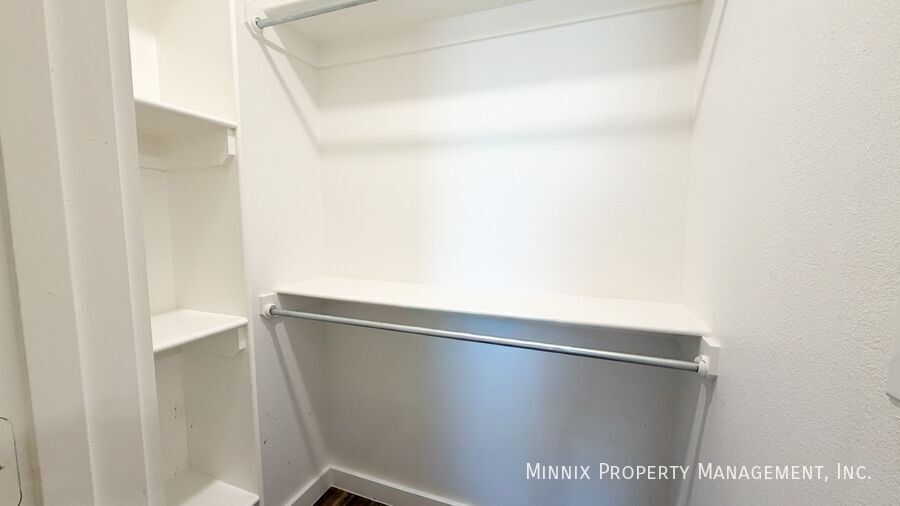 Building Photo - 2133 Kokomo Ave