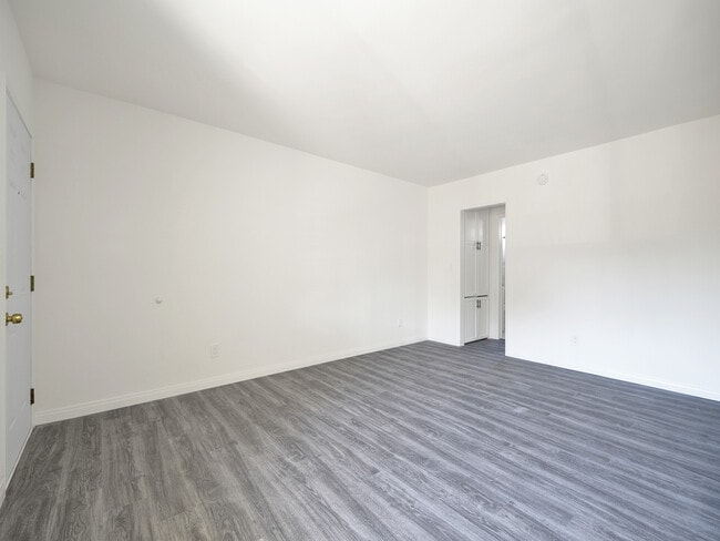 Building Photo - 7228 Allott Ave