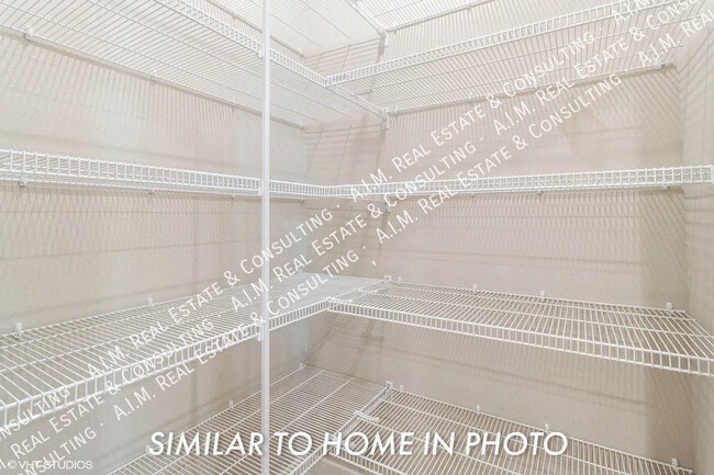 Building Photo - 3212 NE Fawn Ln