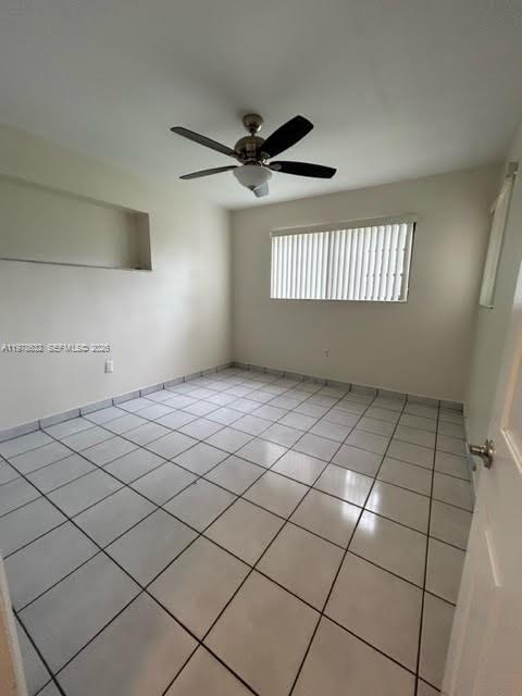 Building Photo - 5001 SW 90th Ct