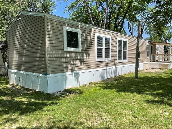 Building Photo - 7245 Fairbanks North Houston Rd