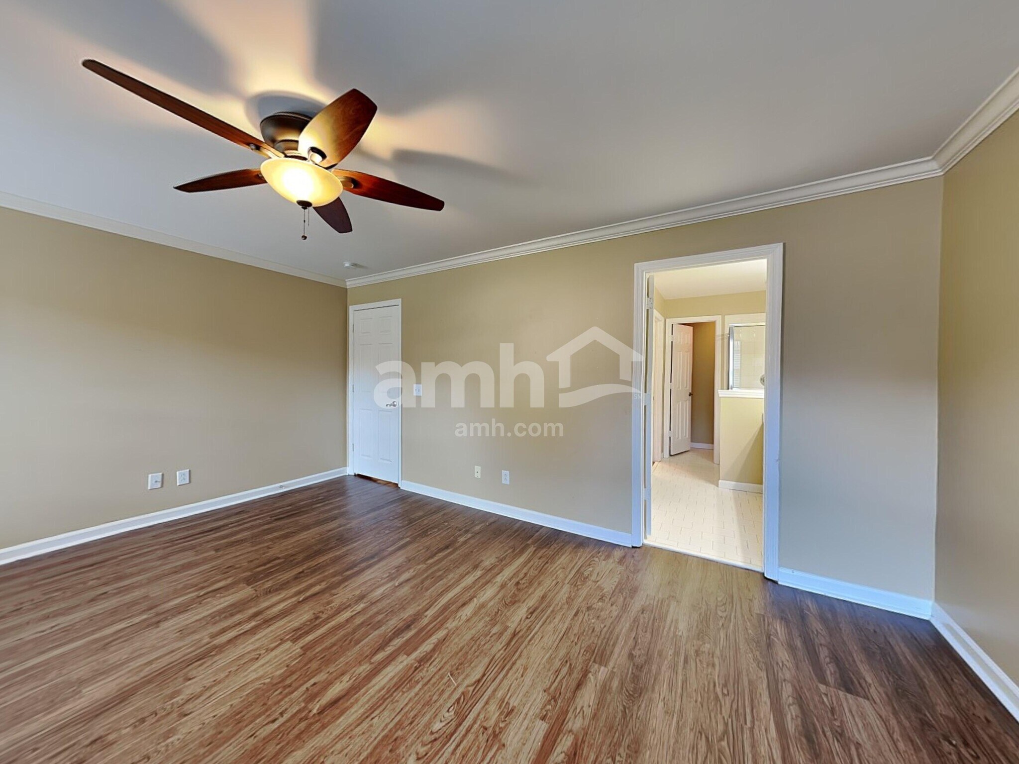 Building Photo - 6544 Broken Bow Dr