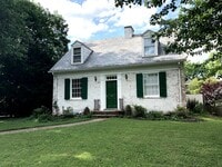 Building Photo - 4843 Butterworth Pl NW